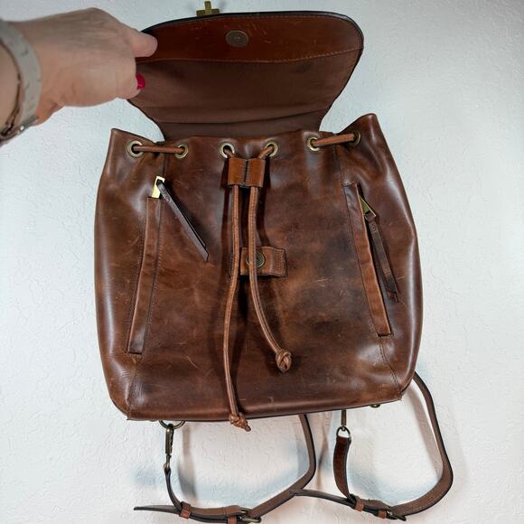 Women's Rachel Roy Leather‎ Backpack Purse with Magnetic Front Closure - Picture 4 of 8